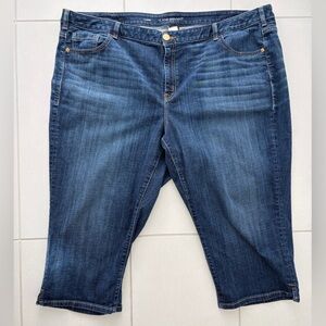 Lane Bryant Curvy Plus Size High-Rise Capri Jeans - Sz 24